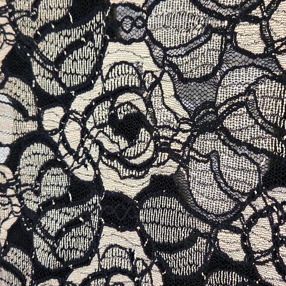 Vintage A'Gaci Womens Black & Cream Top Size SM Deep V-Neck Floral Whimsigoth - Picture 3 of 10